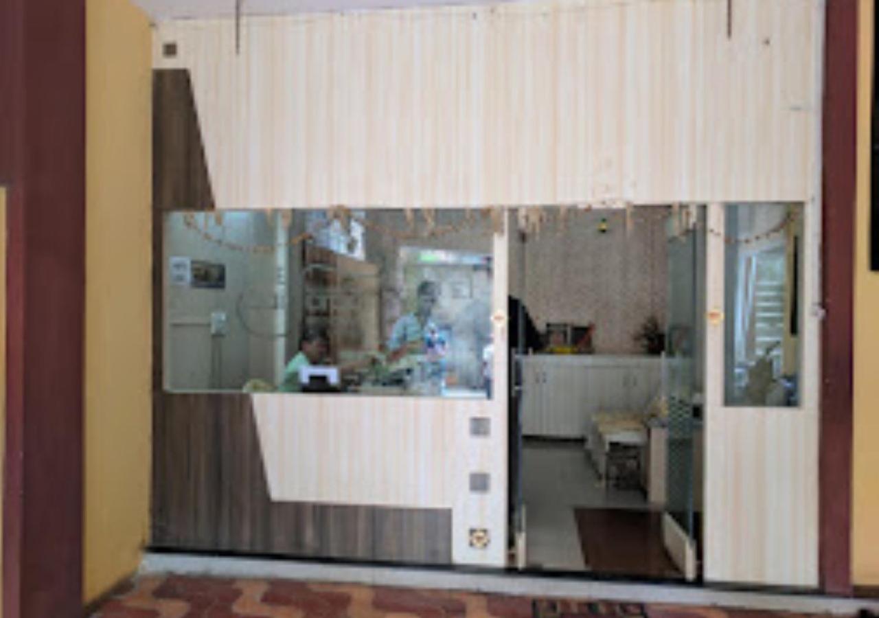 Hotel Mayur Restaurant Chandrapur Exterior foto
